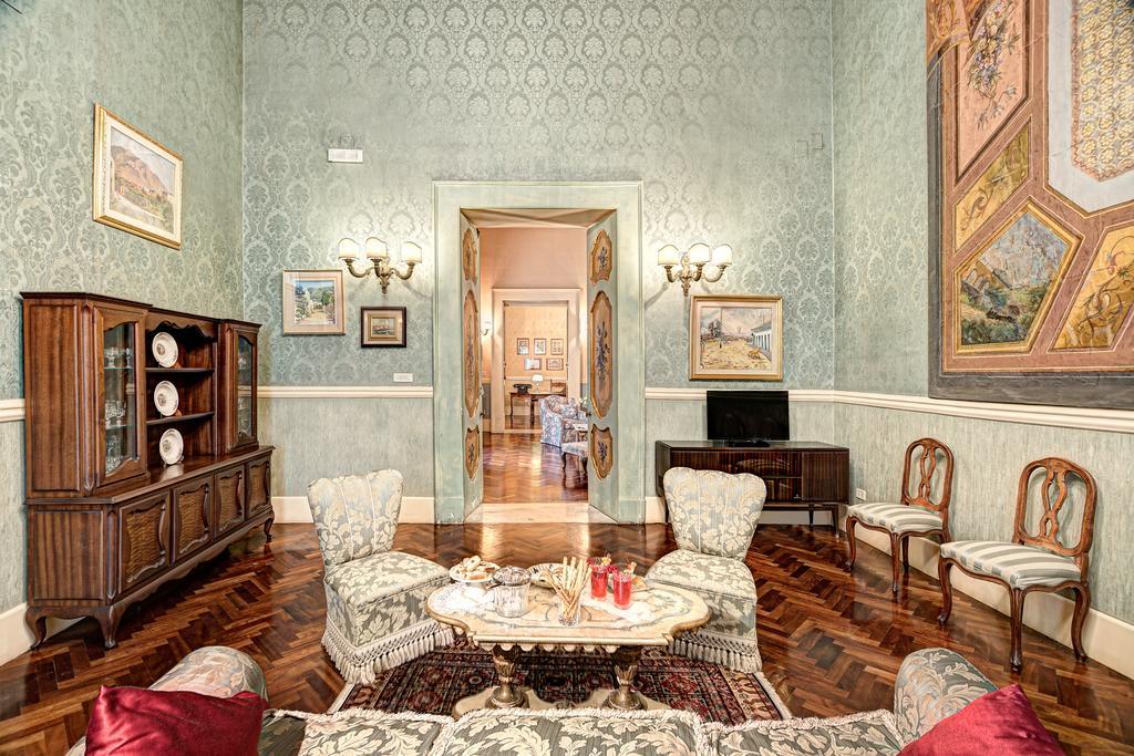 Arthouse Lady Marys Tribunali Luxury Nápoles