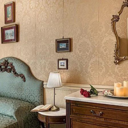 Arthouse Lady Marys Tribunali Luxury Suite Nápoles Exterior foto